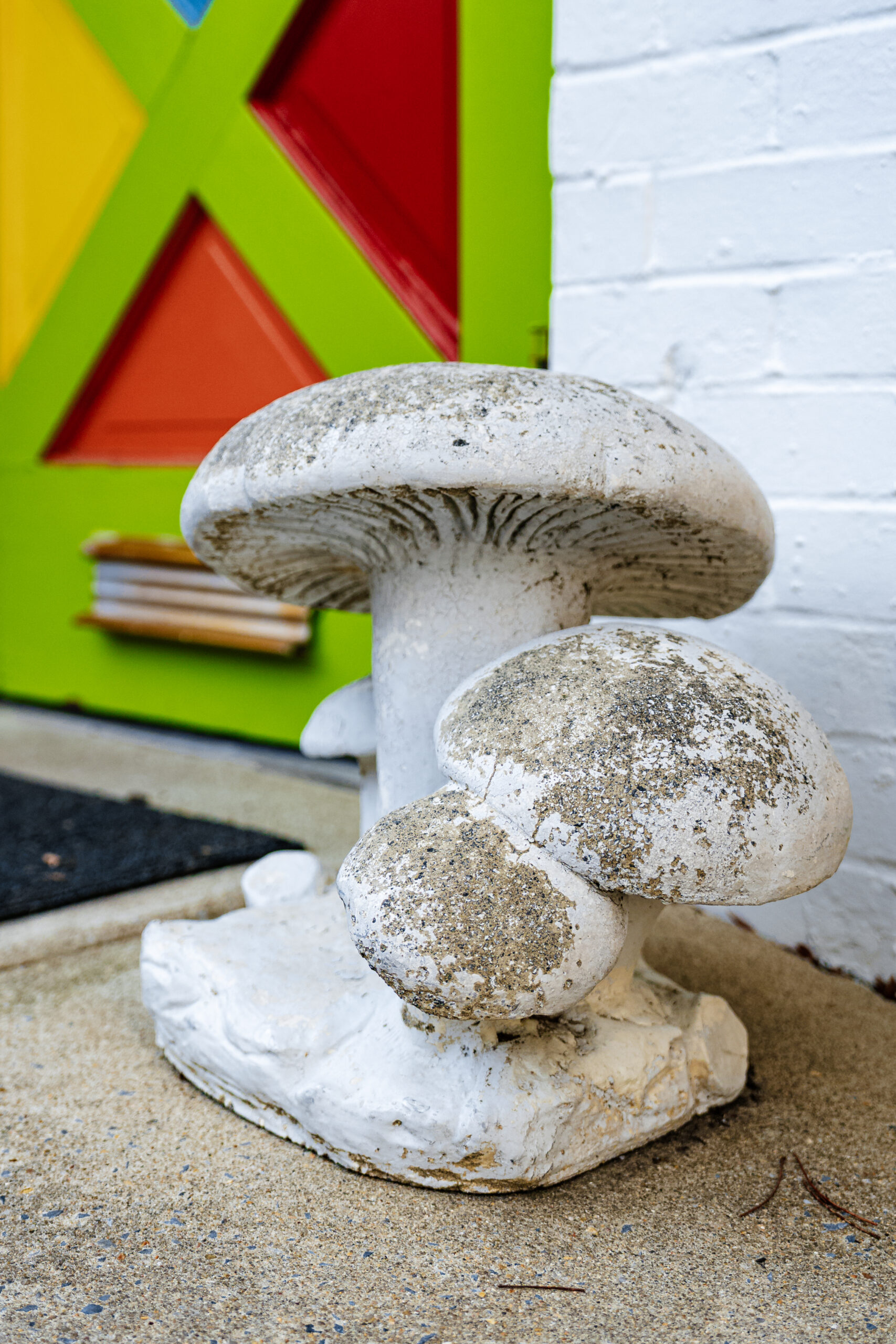 KSQ-mushroom-statue