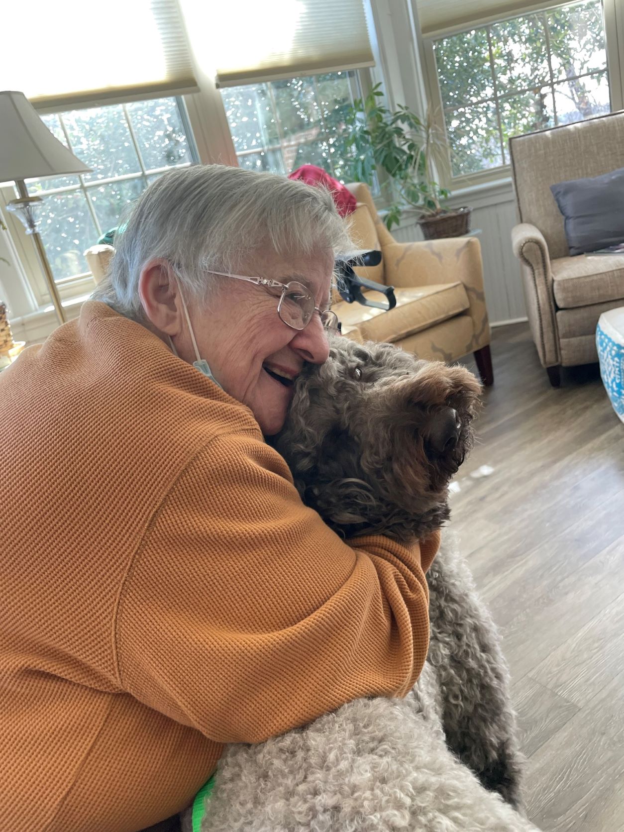 janice-with-paws-for-people